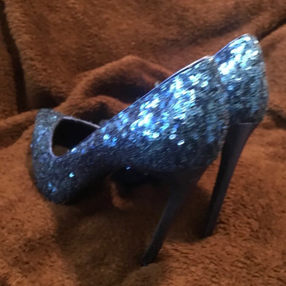 Saint Laurent Paris Sequin Pumps YSL - Picture 3 of 8